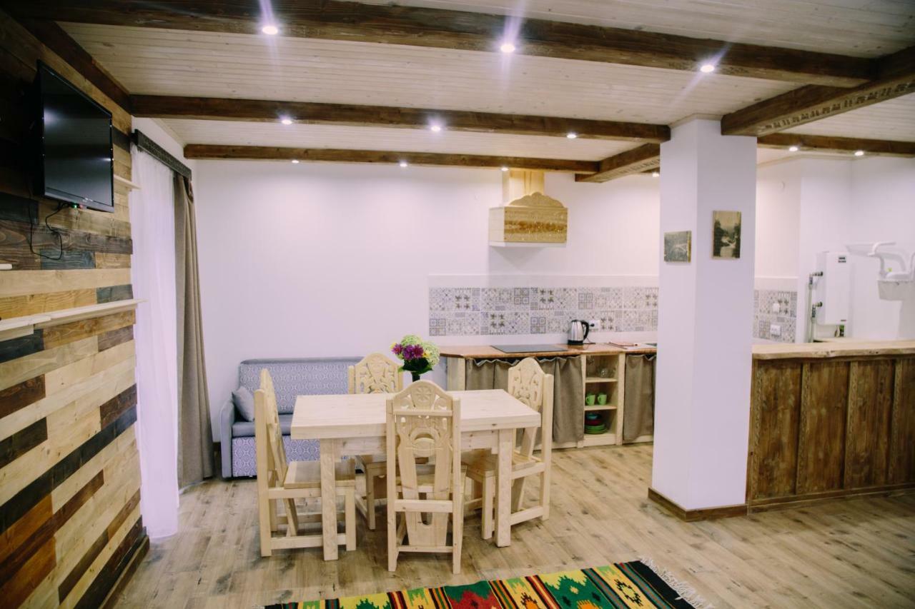Котедж "Солард" Yaremche Bagian luar foto
